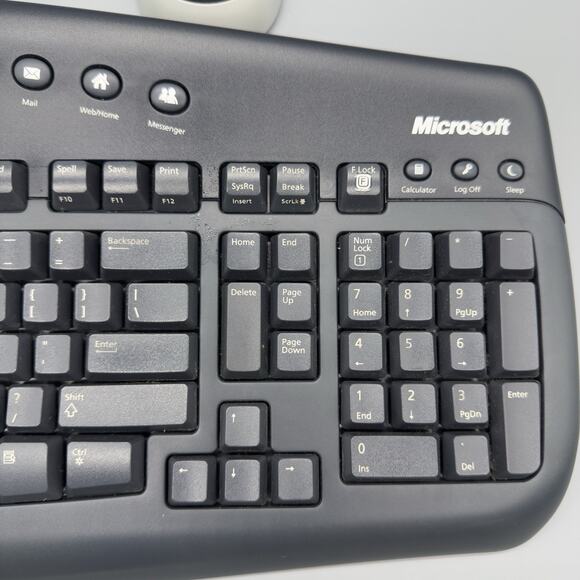 Microsoft Wireless Multimedia Keyboard 1.1 Model 1014 w Mouse Receiver - Picture 2 of 10